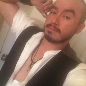 Meet your Posher, Erick